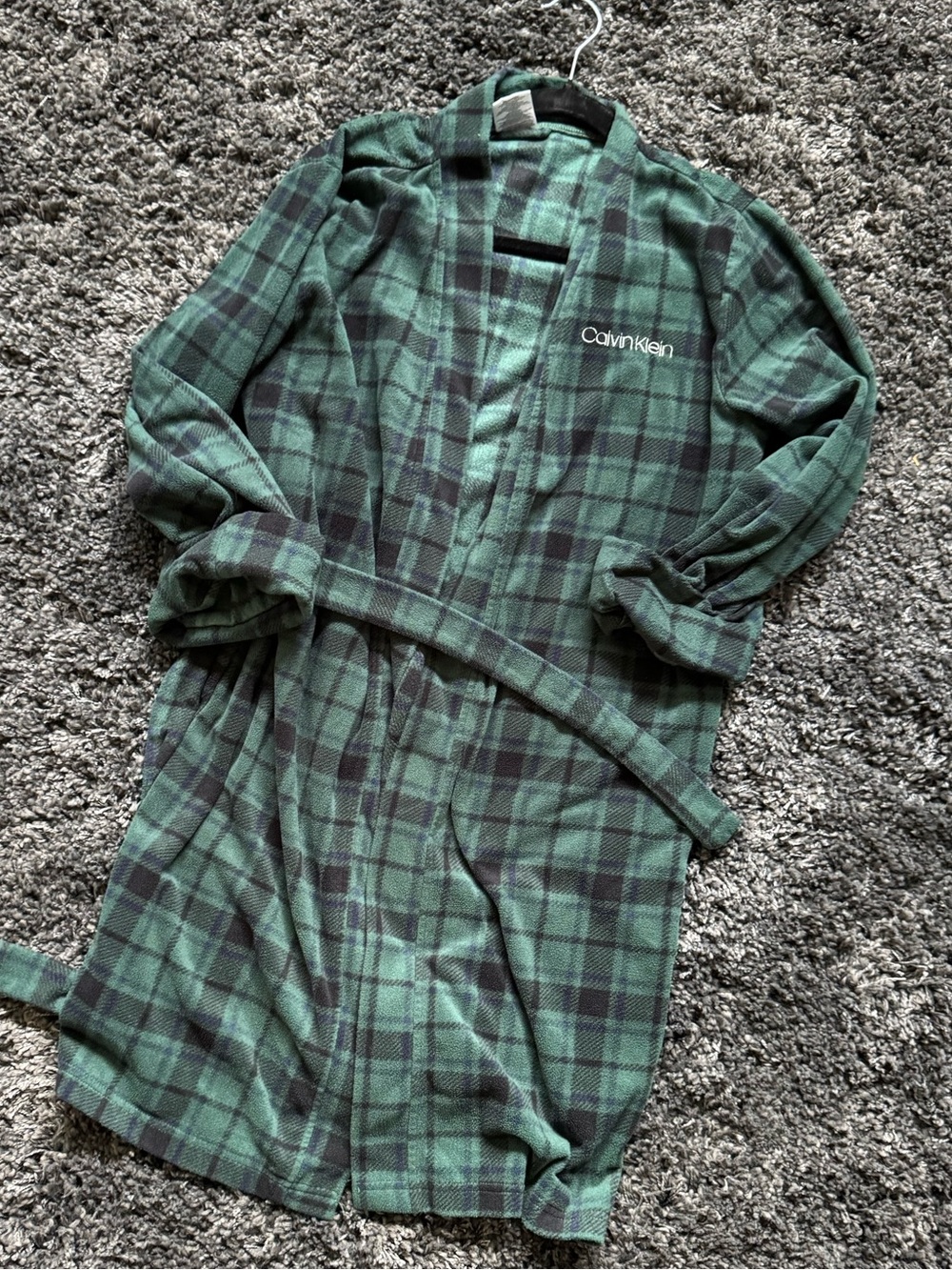 Boys Calvin Klein Plaid Fuzzy Robe Blue/Green- Size XL